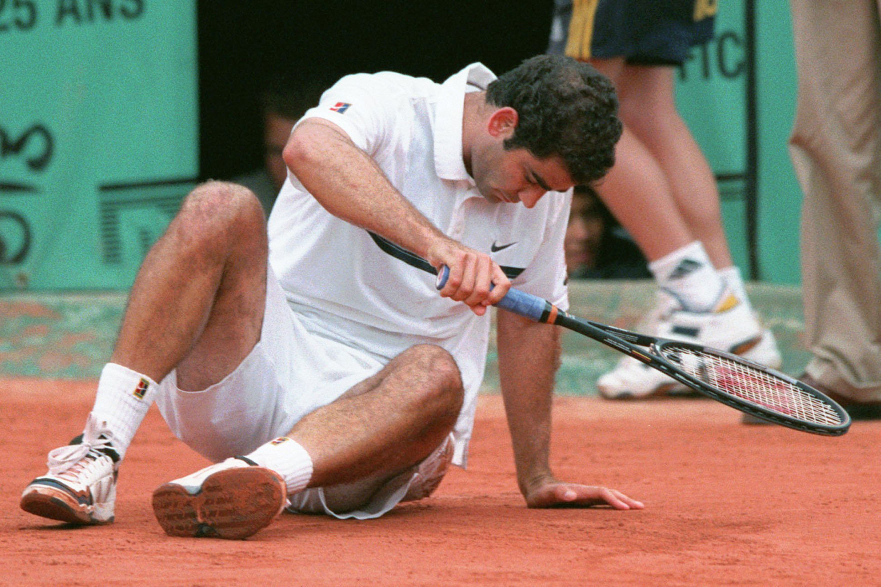 1998: Pete Sampras ousted from French Open in major upset
